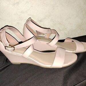 FIONI Clothing Blush Wedge Sandals